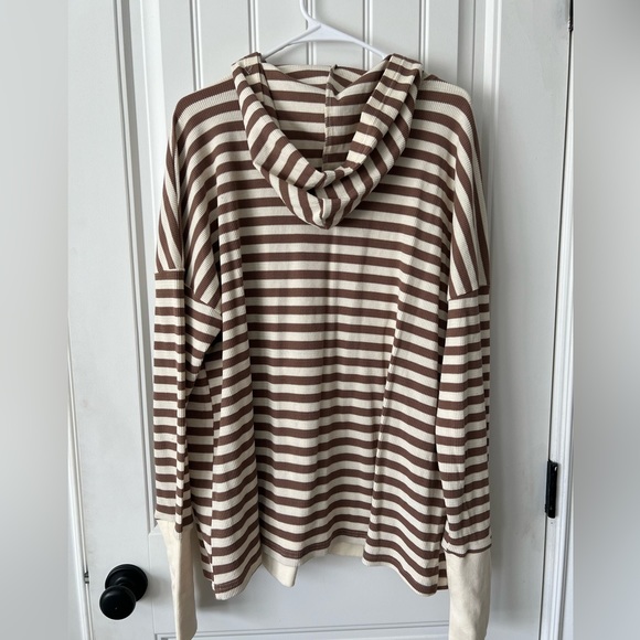 Bibs oversized striped hoodie, size M - Picture 4 of 4